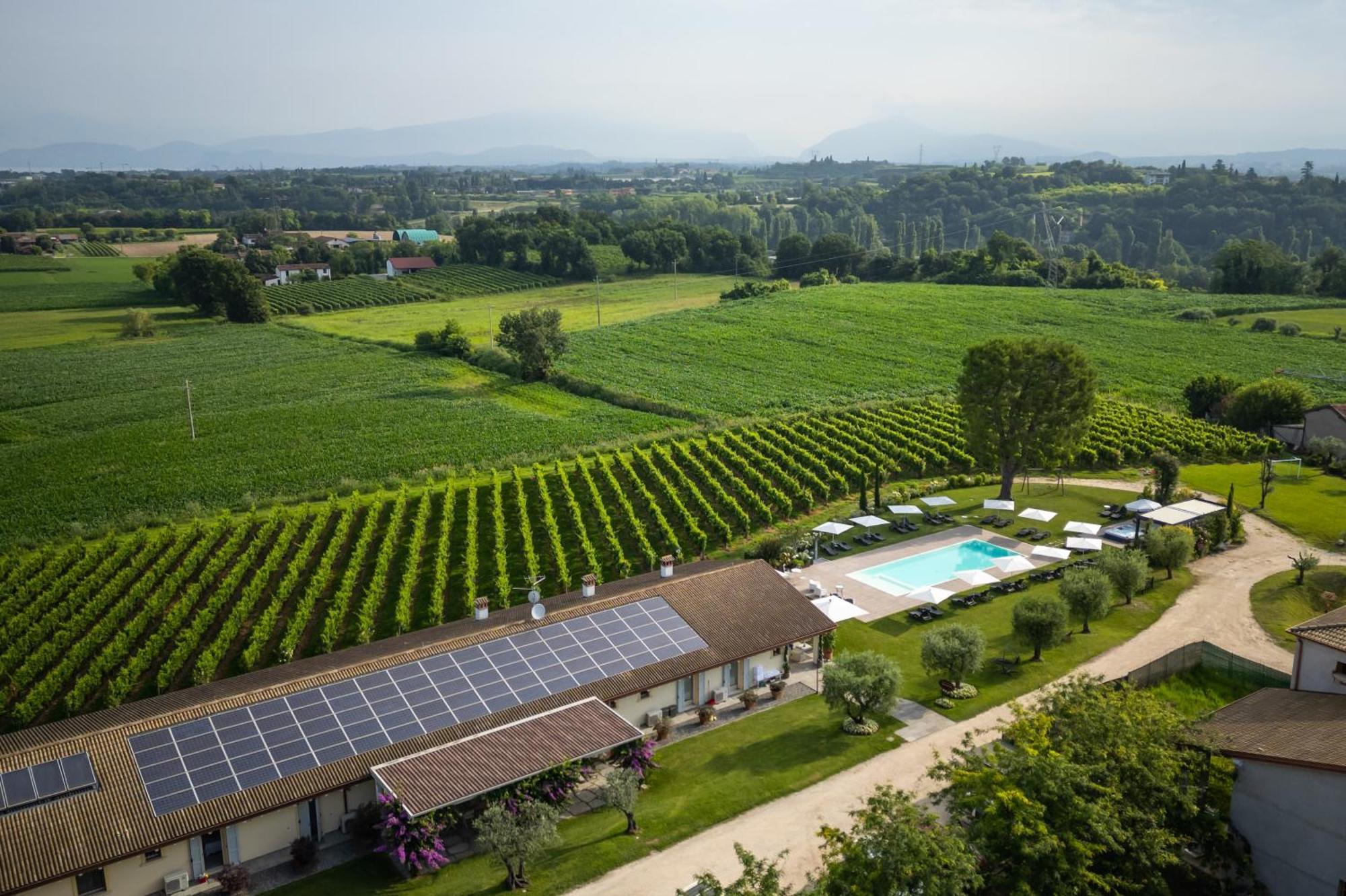 Agriturismo Colle Dei Pivi ポンティ・スル・ミンチョ エクステリア 写真