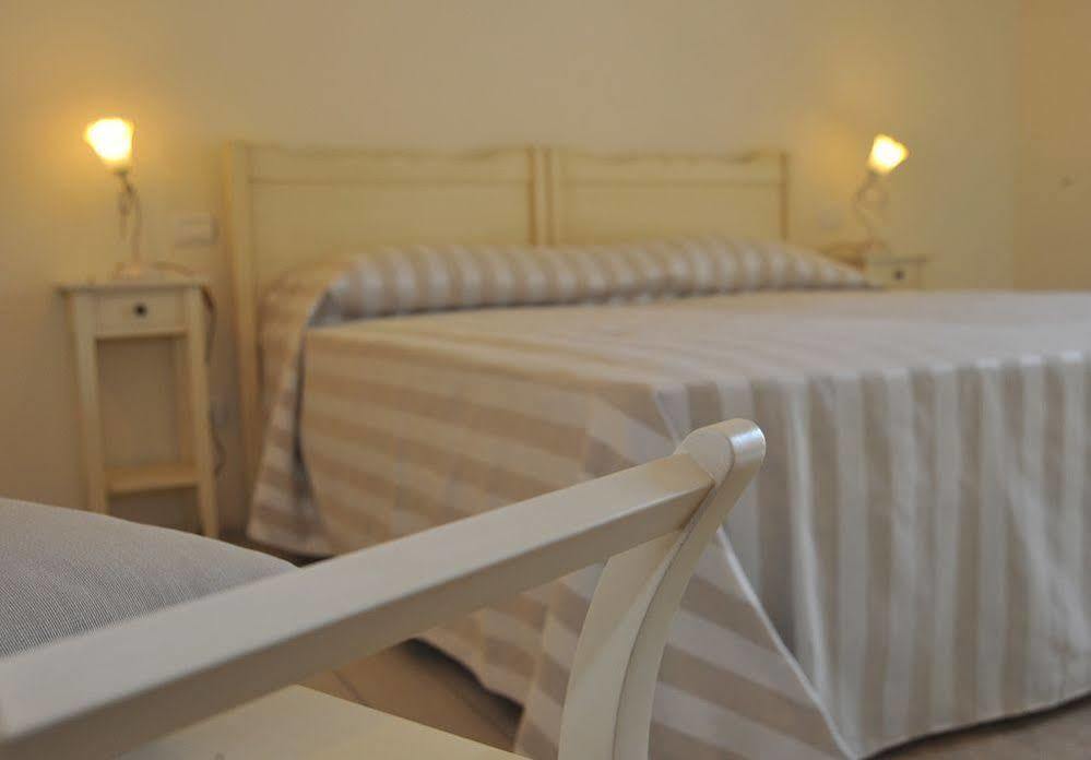 Agriturismo Colle Dei Pivi ポンティ・スル・ミンチョ エクステリア 写真