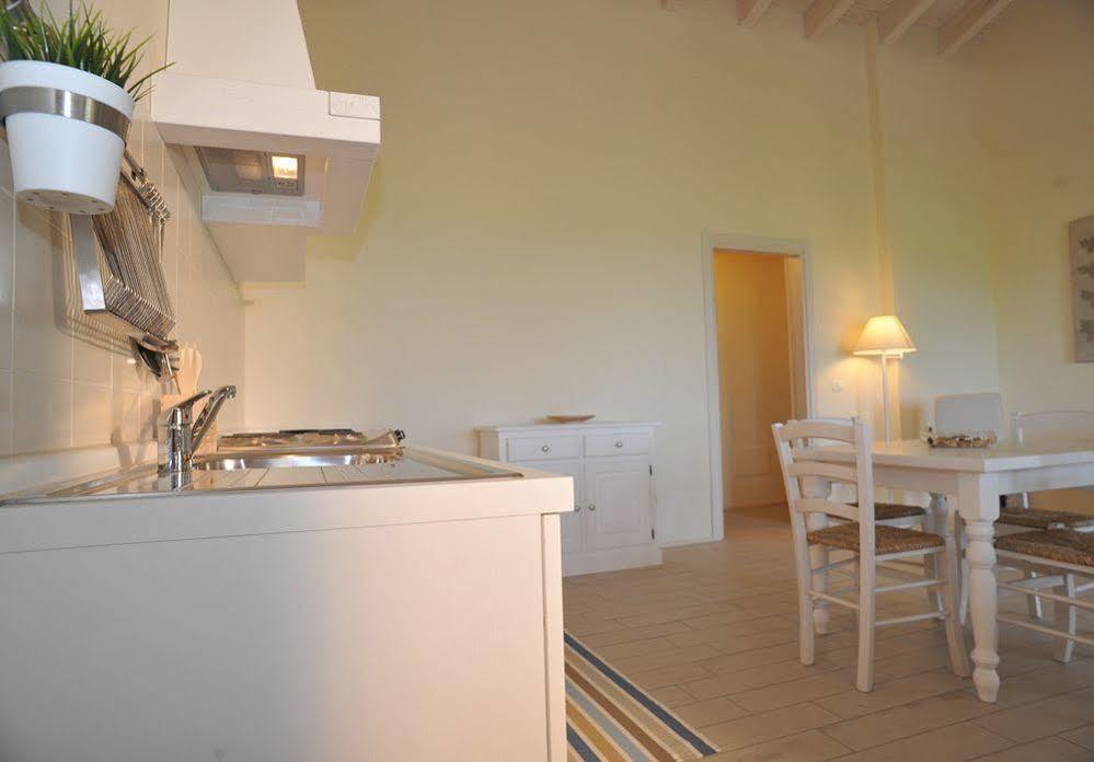 Agriturismo Colle Dei Pivi ポンティ・スル・ミンチョ エクステリア 写真